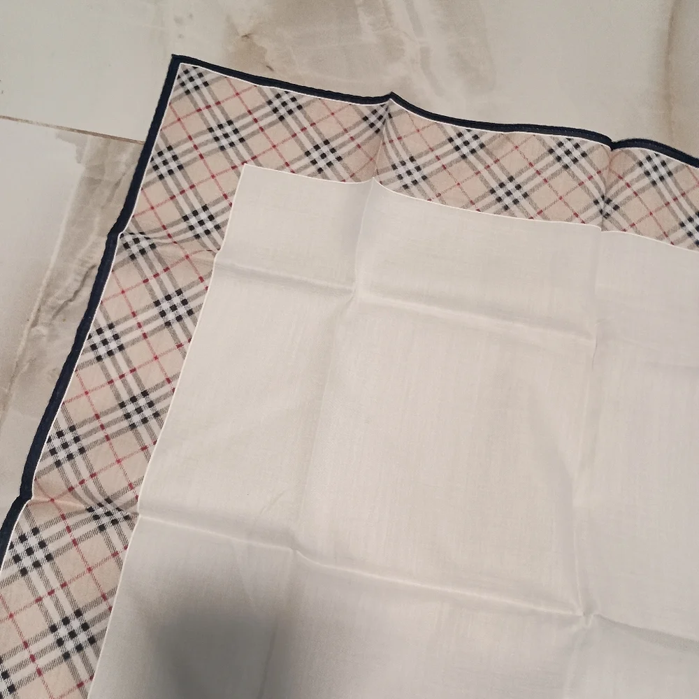Burberry Cotton Handkerchief Check Light